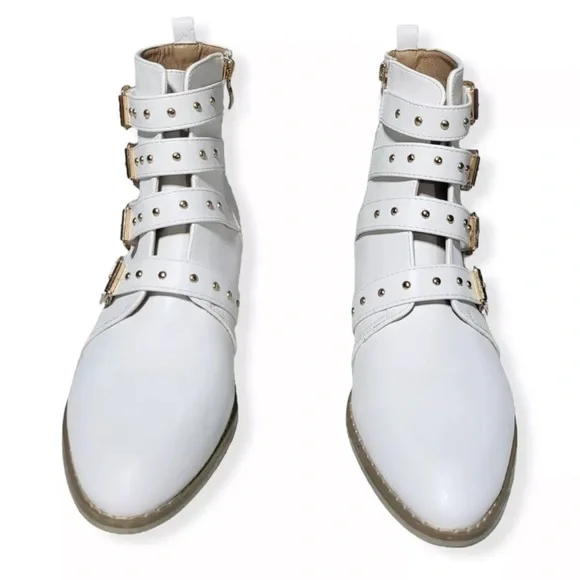 Olivia Kate Side Zipper Faux White Leather Buckle & Rivet Booties Size 9 NEW - Picture 2 of 5